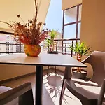 Green Tea Apartment City Center Muradie